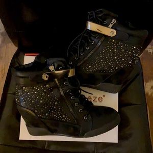 Wedge heel studded ankle boots; size 10med; NIB